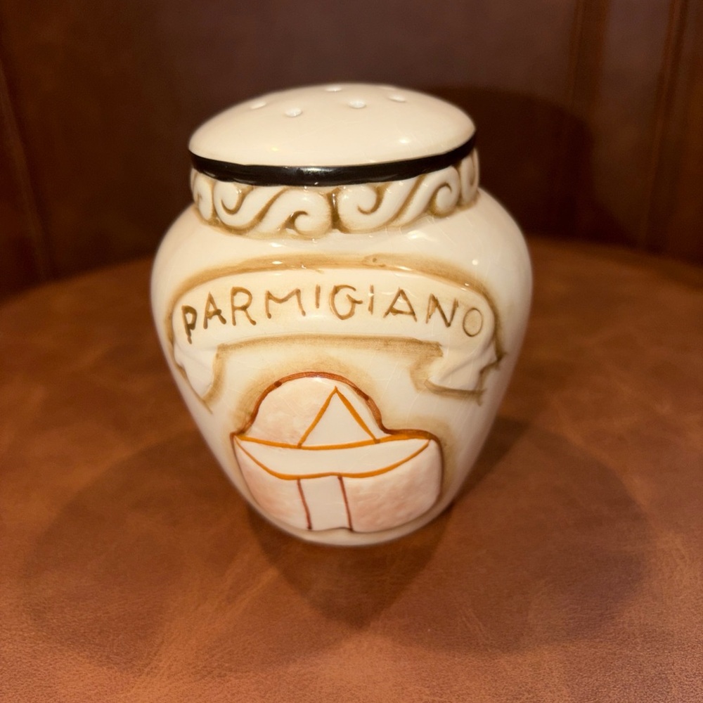 Parmagiano Ceramic Parmesan Cheese Shaker Italian style vintage kitchen